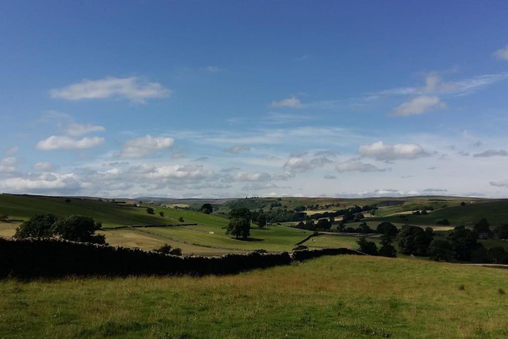 Henry's * Skipton